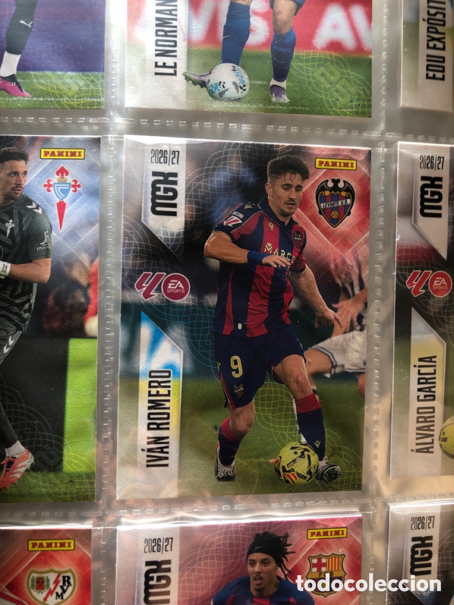 Cromos de f&uacute;tbol: Megacracks 2026 2027 Ivan romero 214 Levnate