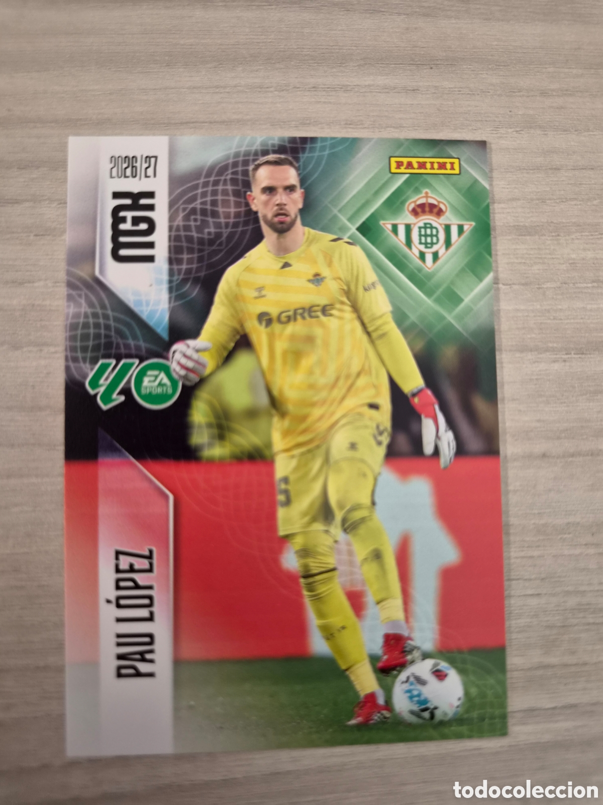 Cromos de f&uacute;tbol: N&deg;93 Betis Pau L&oacute;pez Megacracks 26/27