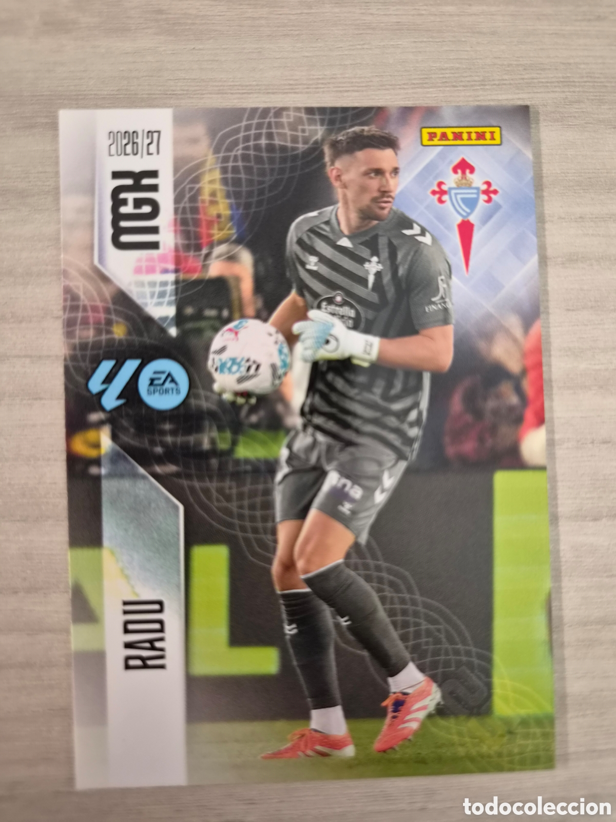 Figurine di Calcio: N&deg;110 Celta de Vigo Radu Megacracks 26/27