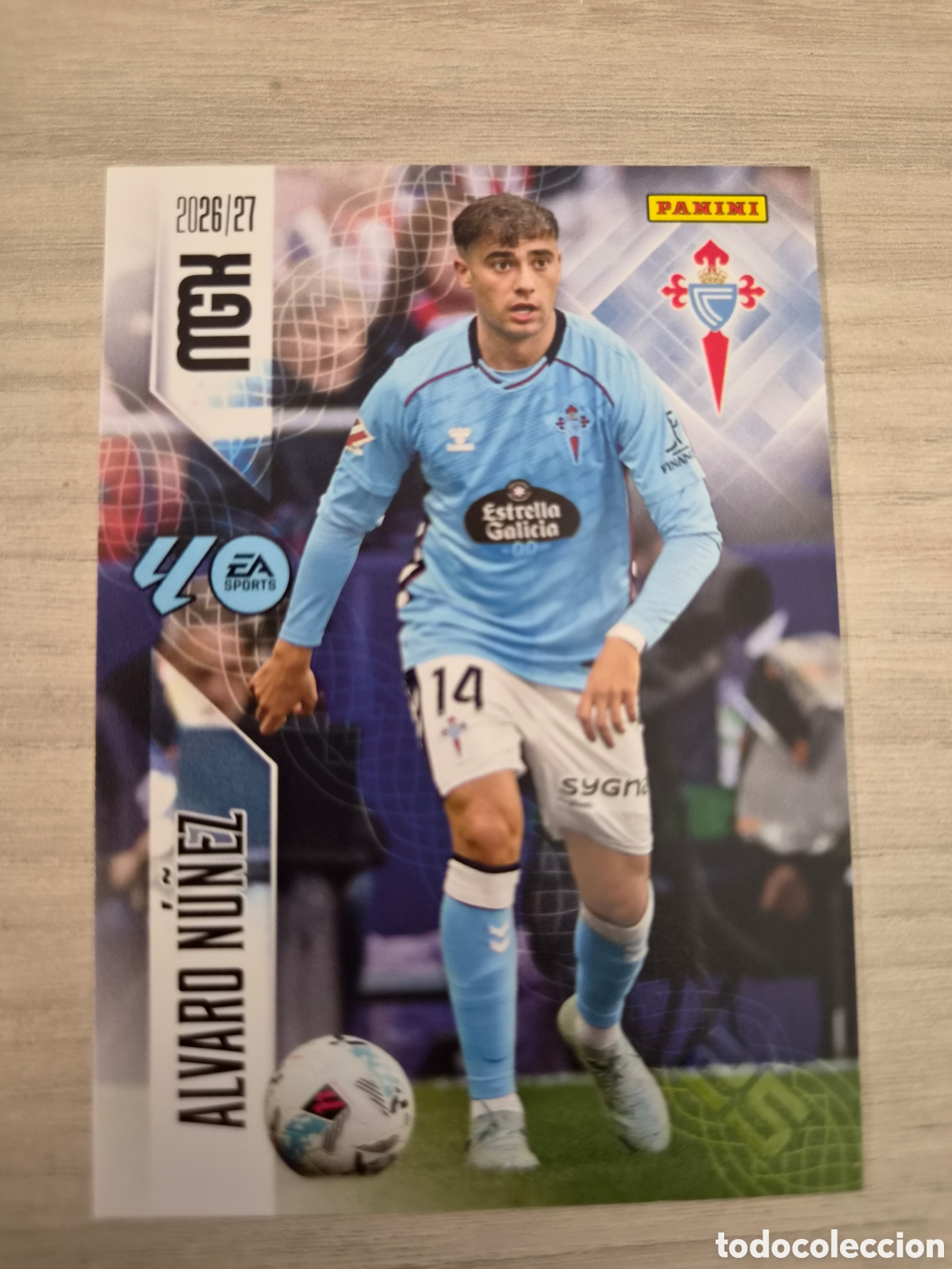 Figurine di Calcio: N&deg;113 Celta de Vigo &Aacute;lvaro N&uacute;&ntilde;ez Megacracks 26/27