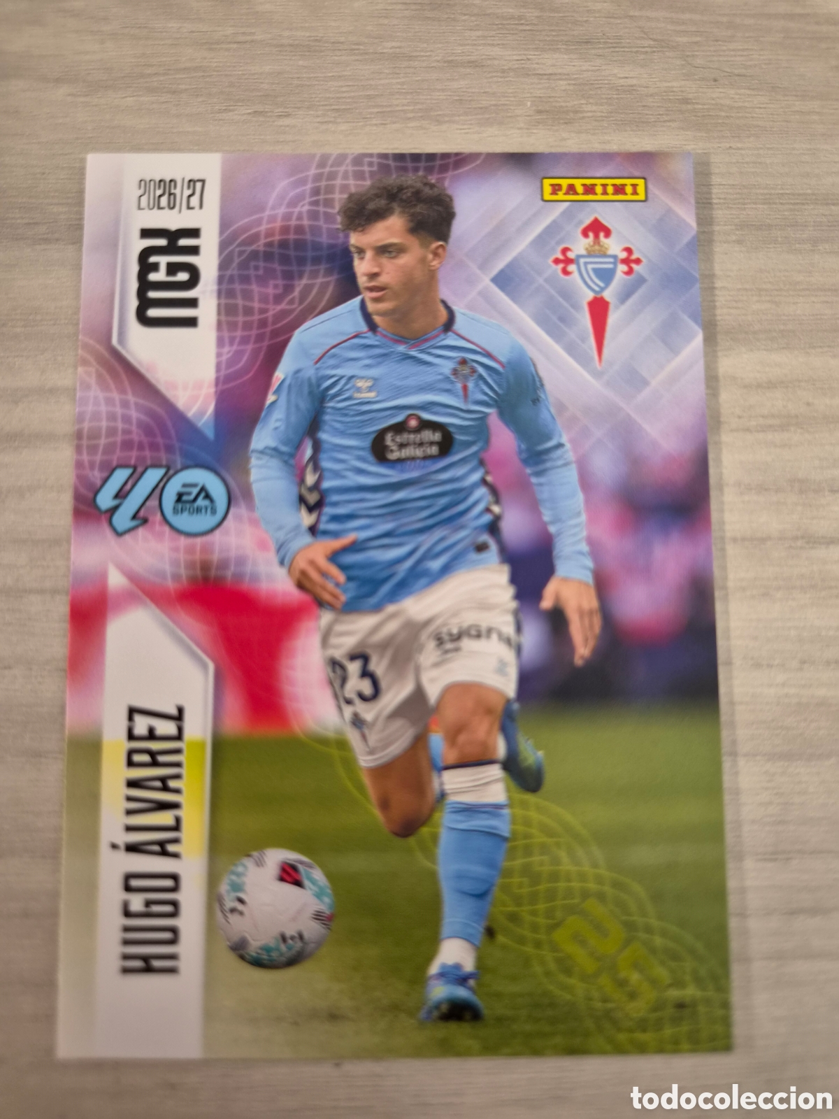 Cromos de f&uacute;tbol: N&deg;120 Celta de Vigo Hugo &Aacute;lvarez Megacracks 26/27