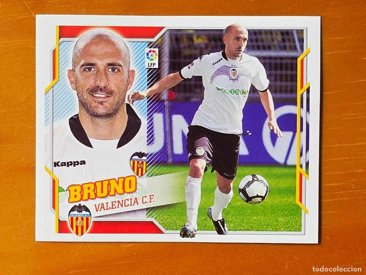 Cromos de f&uacute;tbol: 3 A Bruno Saltor, Valencia CF, Panini Ediciones Liga Este 2010 2011 10 11 sin pegar