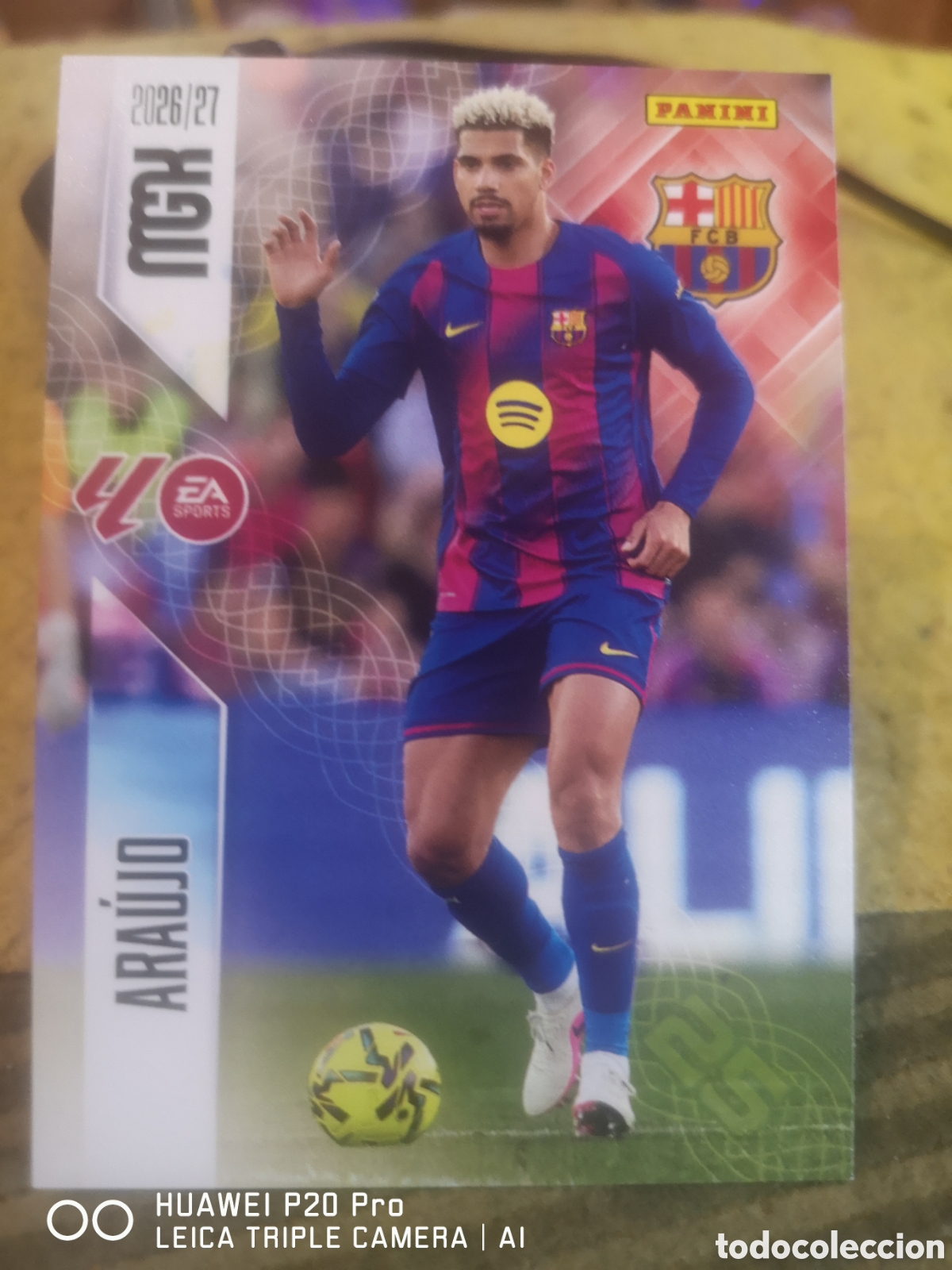 Cromos de f&uacute;tbol: MEGACRACKS 2026 27 ARAUJO - BARCELONA 80