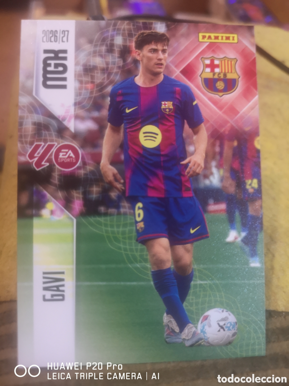 Fu&szlig;ball-Sticker: MEGACRACKS 2026 27 GAVI - BARCELONA 84