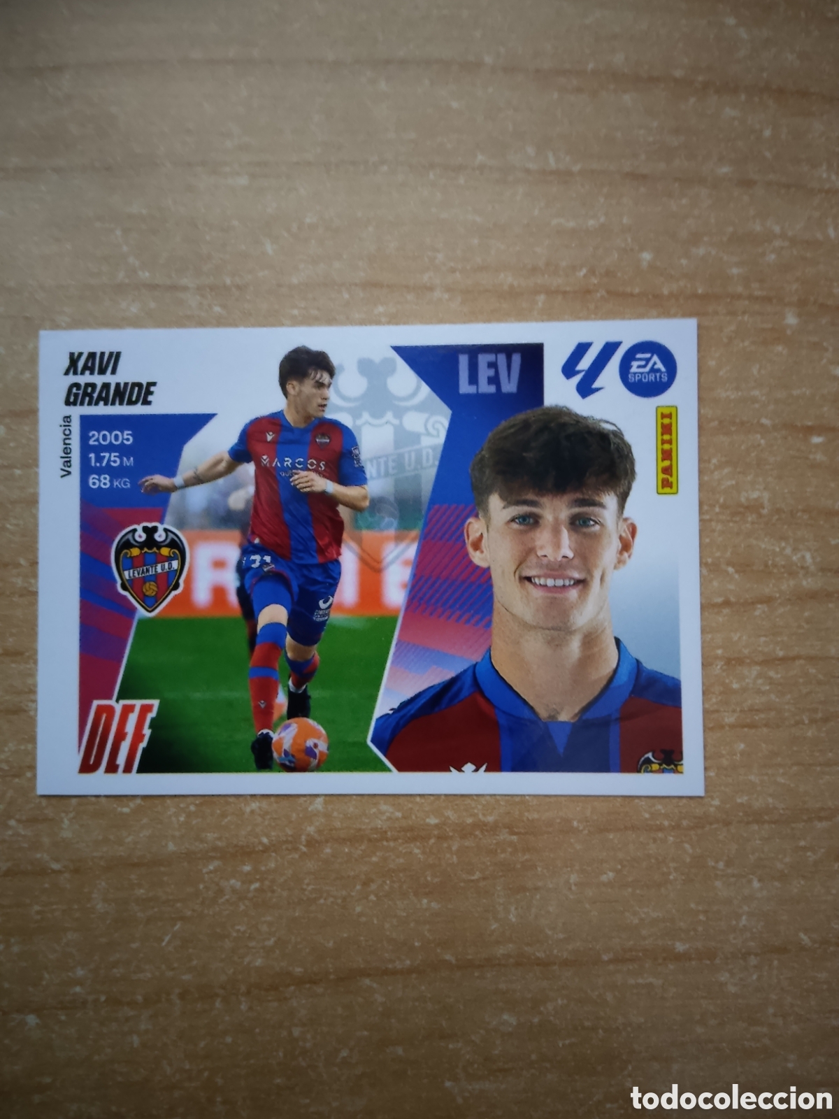 Cromos de f&uacute;tbol: 5 XAVI GRANDE LEVANTE LIGA ESTE 2025 2026