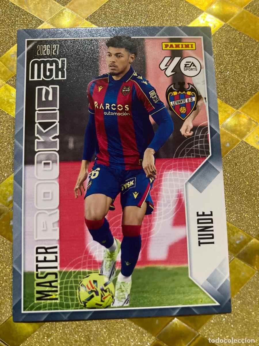 Fu&szlig;ball-Sticker: CROMO FUTBOL NUMERO 421 TUNDE LEVANTE MASTER ROOKIE 2026 2027 MEGACRAKS MGK PANINI !