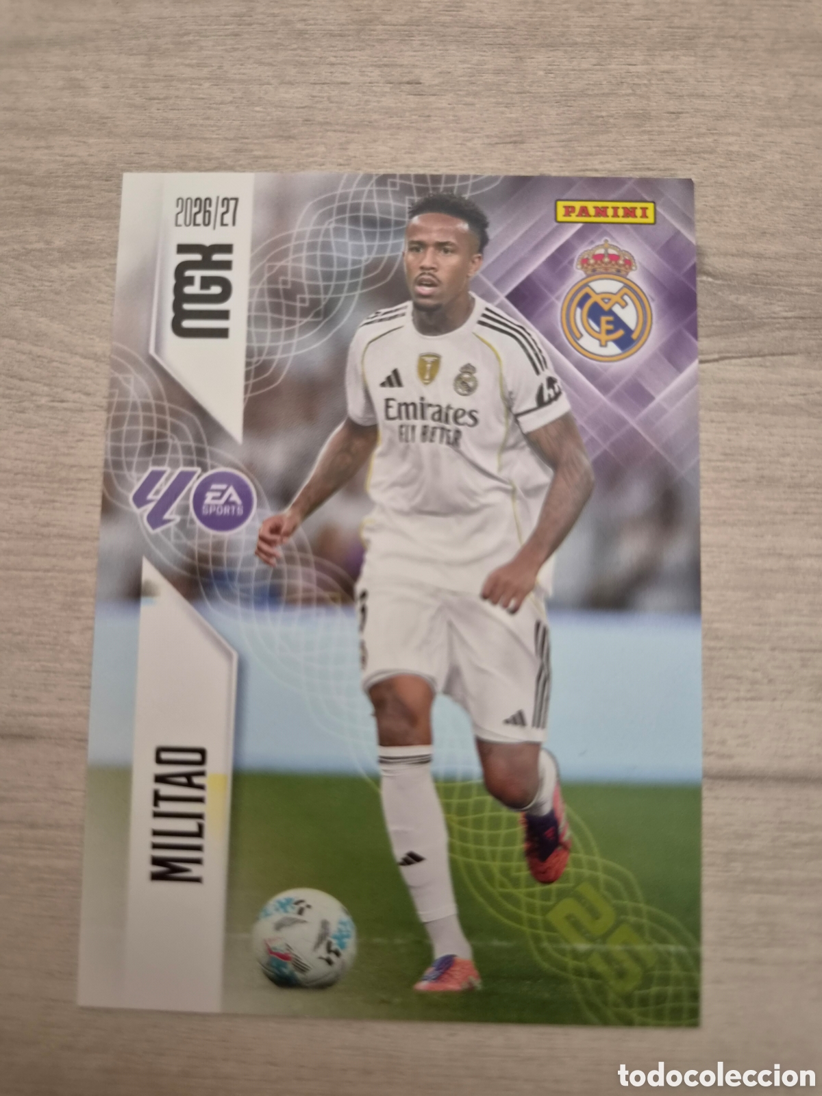 Cromos de f&uacute;tbol: N&deg;221 Real Madrid Militao Megacracks 26/27