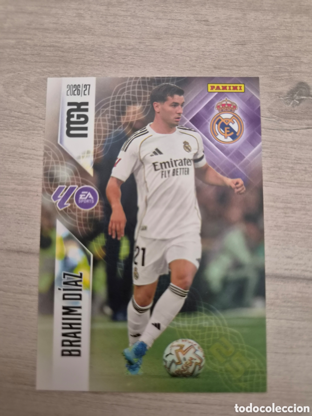 Cromos de f&uacute;tbol: N&deg;230 Real Madrid Brahim D&iacute;az Megacracks 26/27