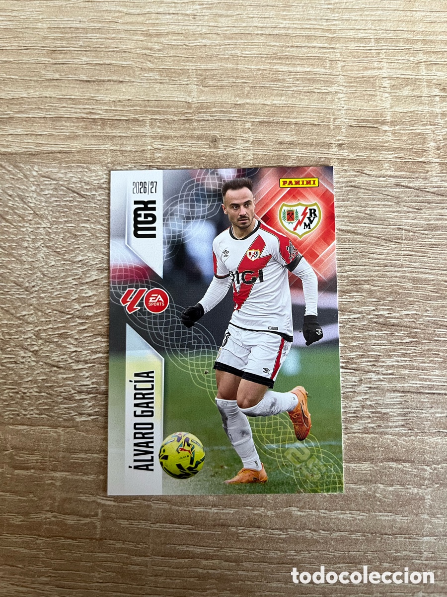 Cromos de f&uacute;tbol: 303 ALVARO GARC&Iacute;A MEGACRACKS MGK 2026 2027 26 27 RAYO VALLECANO