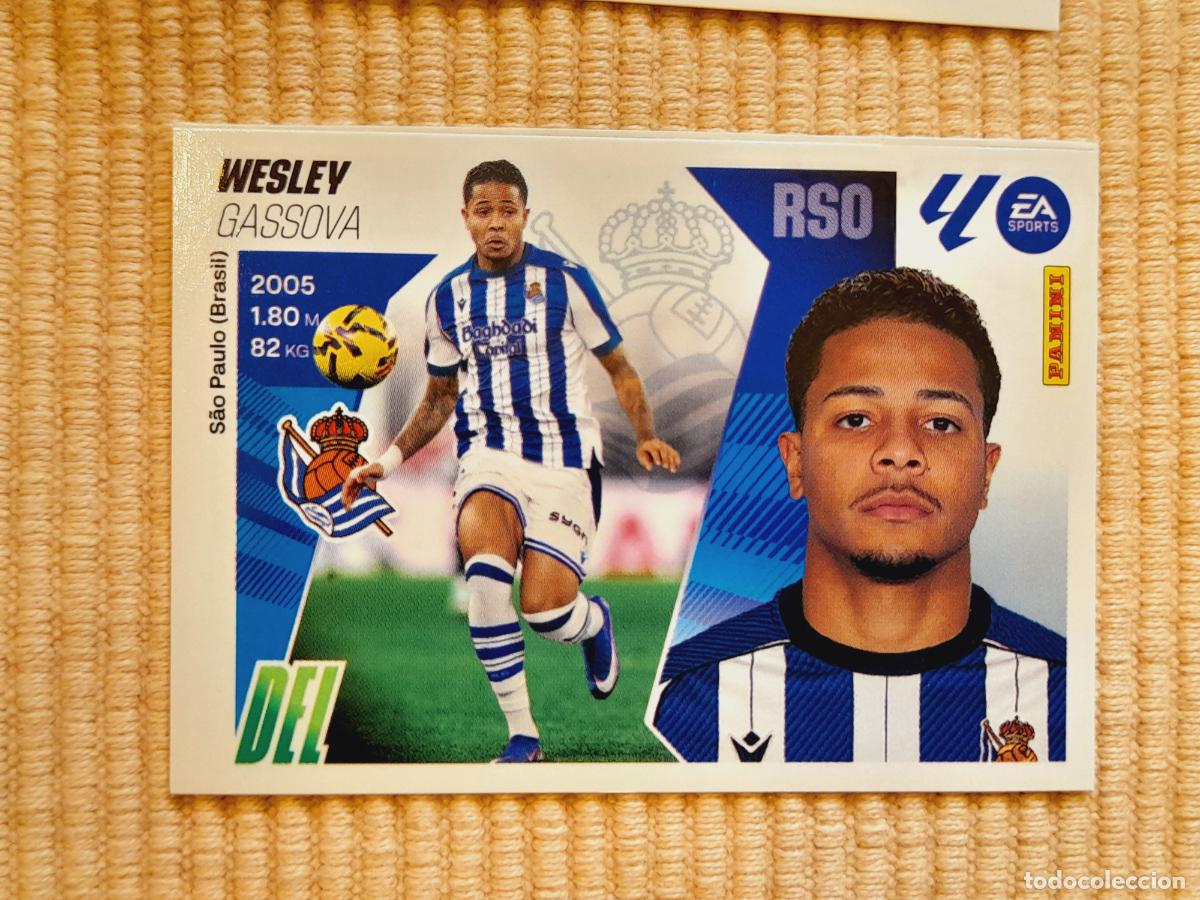 Fu&szlig;ball-Sticker: CROMO 32 WESLEY (MERCADO INVIERNO) REAL SOCIEDAD LIGA 25-26 2025 2026 ALBUM ESTE