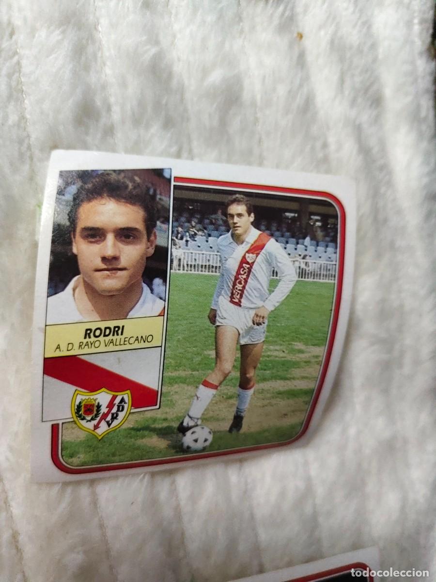 Cartes &agrave; collectionner de Football: EDICIONES ESTE 89 90 RODRI A.D. RAYO VALLECANO 1989 1990 DESPEGADO RECUPERADO ALBUM AAQ