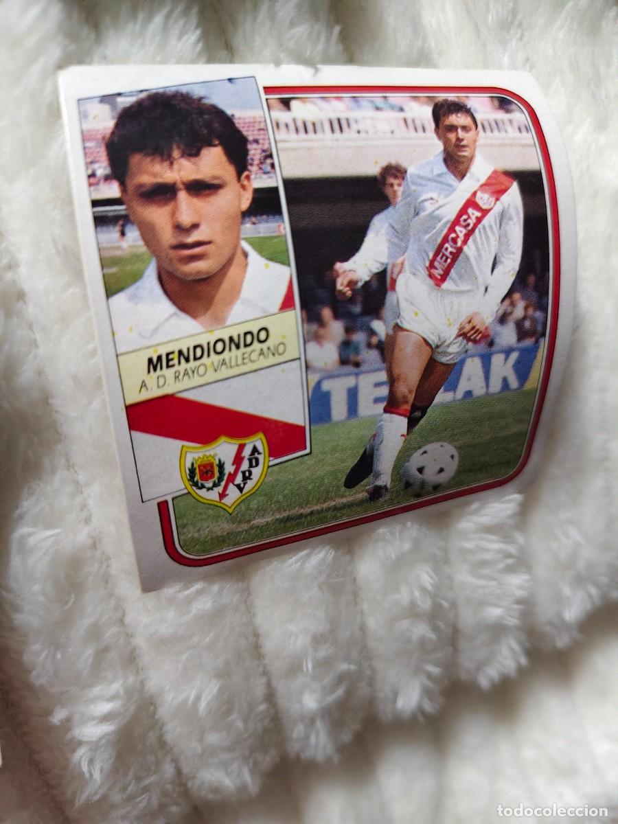 Fu&szlig;ball-Sticker: EDICIONES ESTE 89 90 MENDIONDO A.D. RAYO VALLECANO 1989 1990 DESPEGADO RECUPERADO ALBUM AAQ