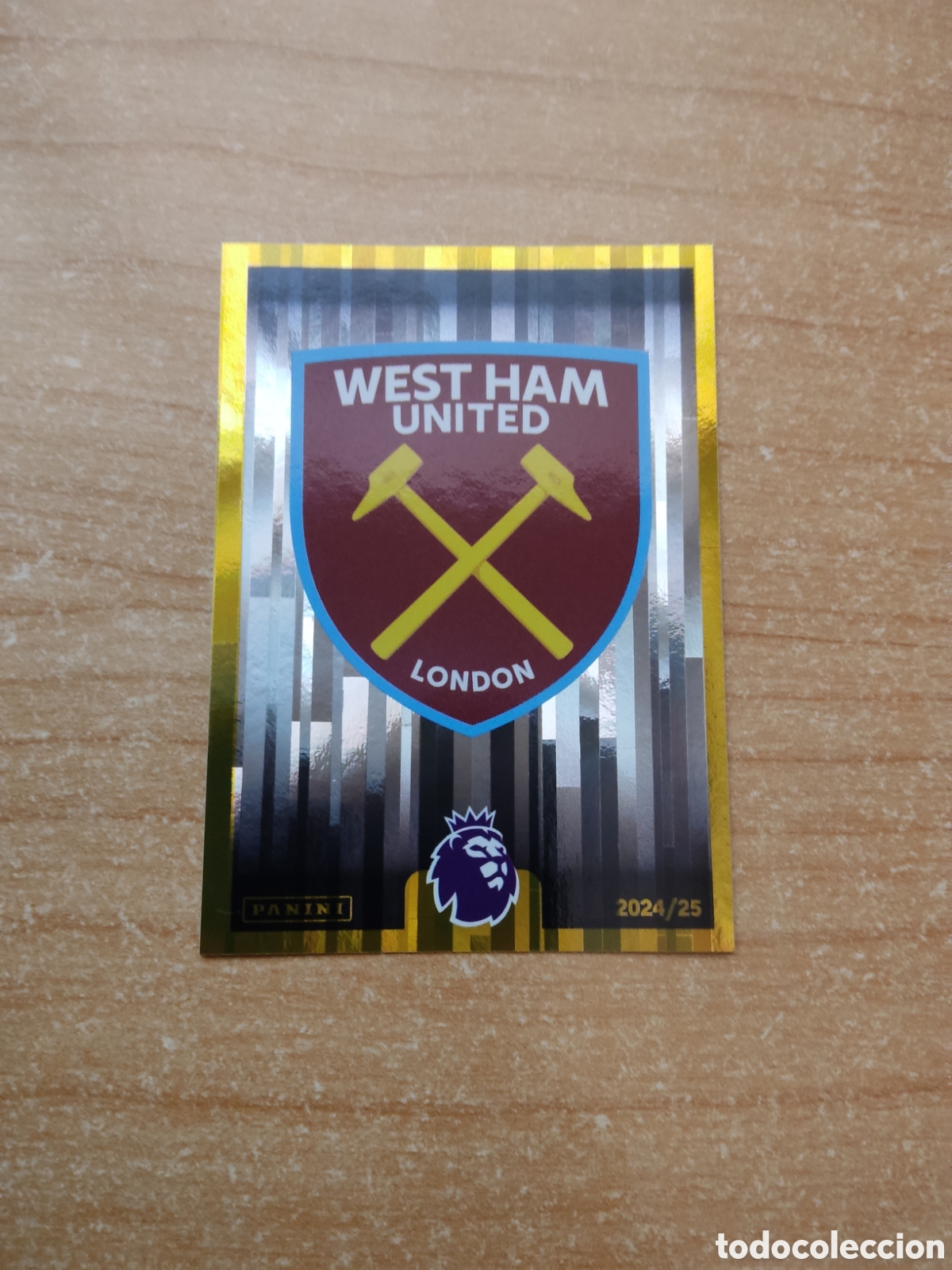 Figurine di Calcio: 579 ESCUDO WESTHAM PREMIER LEAGUE 2024 2025