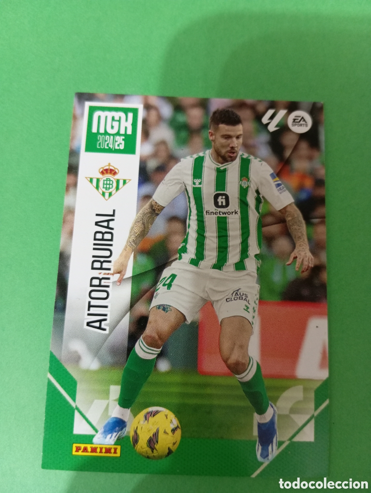 Football Stickers: Aitor Ruibal Betis n&deg;98 / PANINI MEGACRACKS 2024/2025