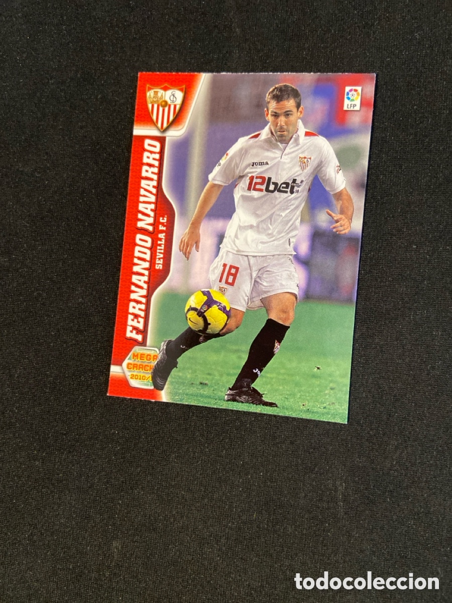 Figurine di Calcio: FERNANDO NAVARRO 274 (SEVILLA) PANINI MEGACRACKS 2010-2011 10 11 CROMO CARTA M-6