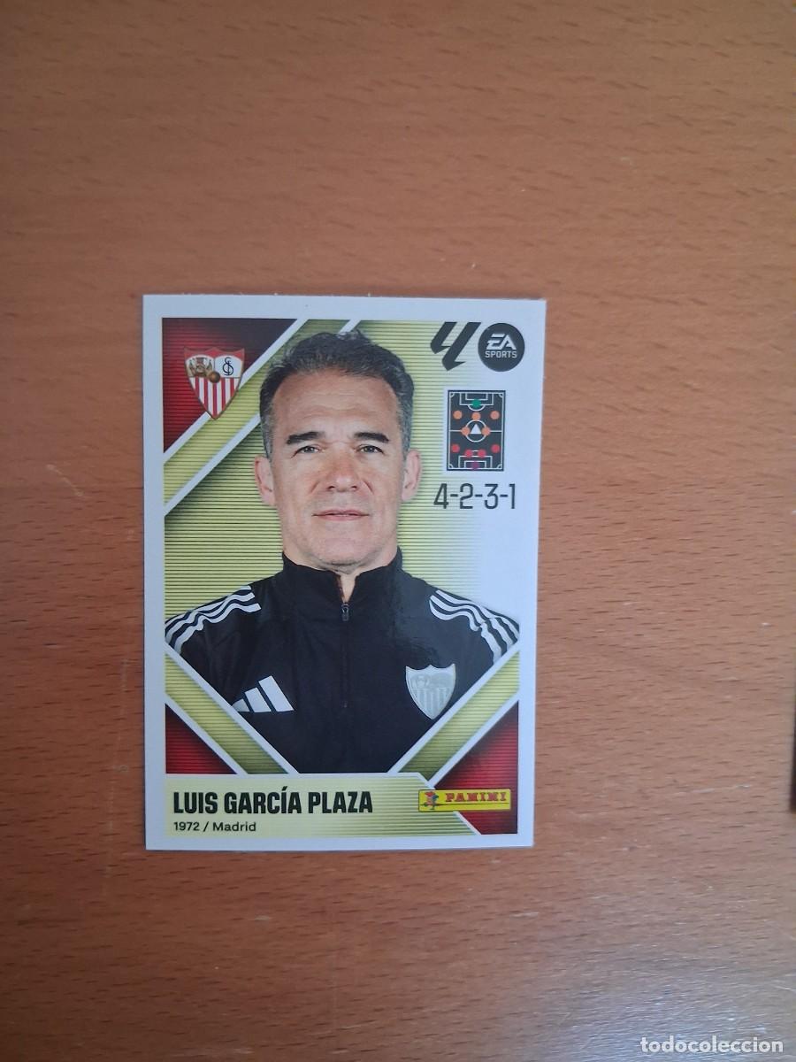 Cromos de f&uacute;tbol: Ediciones Este 2026 2027 26 27 Sevilla FC 2 Entrenador Luis Garcia Plaza