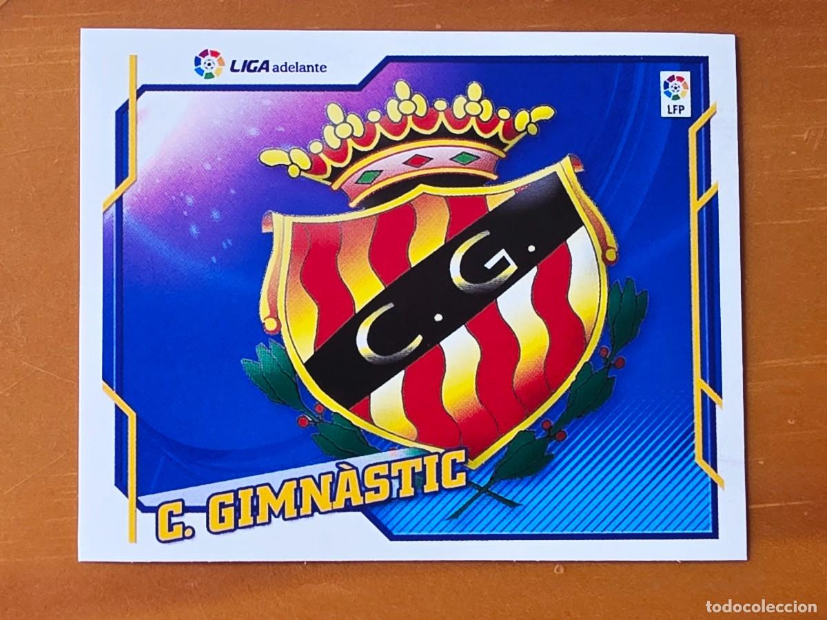 Cromos de f&uacute;tbol: Escudo Gimn&agrave;stic Tarragona, Segunda Divisi&oacute;n Adelante, Panini Ediciones Liga Este 2010 2011 10 11