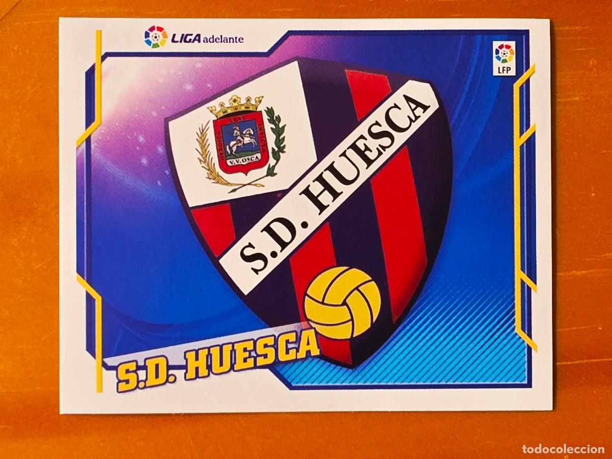Cromos de f&uacute;tbol: Escudo SD Huesca, Segunda Divisi&oacute;n Liga Adelante, Panini Ediciones Liga Este 2010 2011 10 11