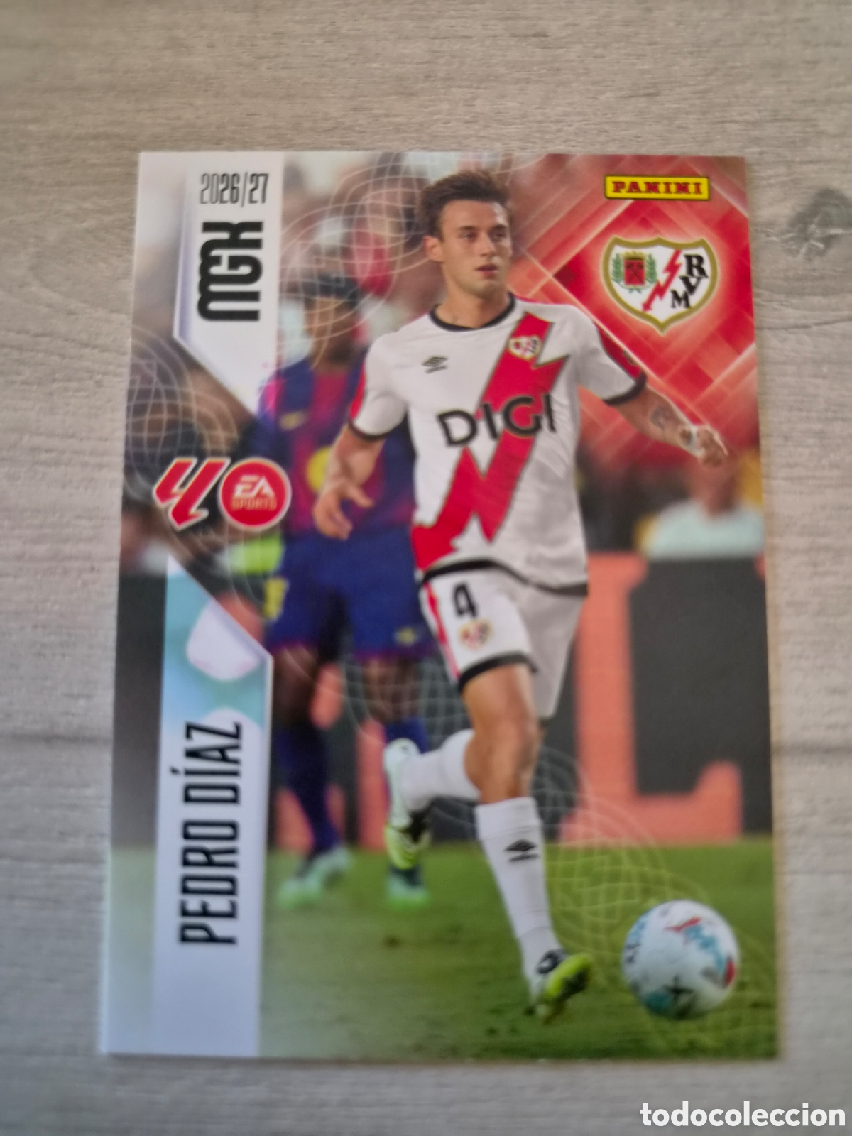 Cromos de f&uacute;tbol: N&deg;298 Rayo Vallecano Pedro Diaz Megacracks 26/27