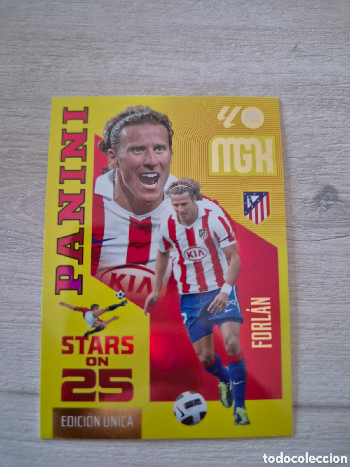 Cromos de f&uacute;tbol: N&deg;439 Stars On 25 Forlan Megacracks 26/27