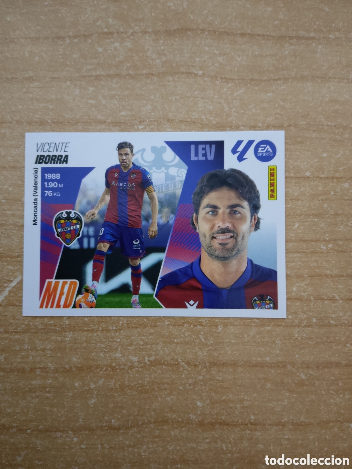 Cartes &agrave; collectionner de Football: 11 IBORRA LEVANTE LIGA ESTE 2025 2026