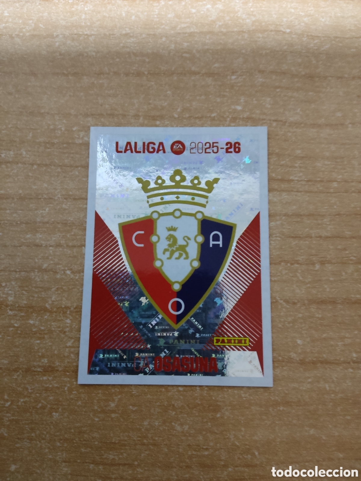 Cromos de f&uacute;tbol: 1 ESCUDO OSASUNA LIGA ESTE 2025 2026