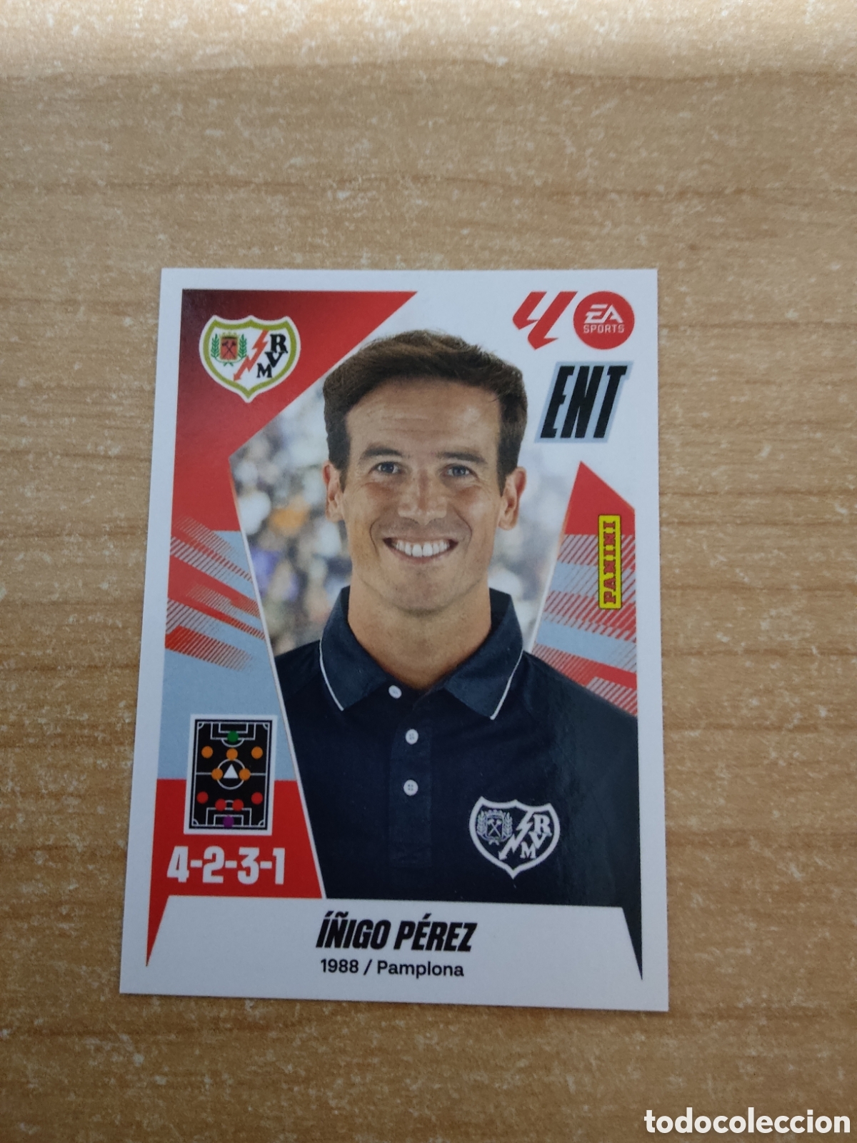 Cromos de f&uacute;tbol: 2 I&Ntilde;IGO PEREZ RAYO VALLECANO LIGA ESTE 2025 2026