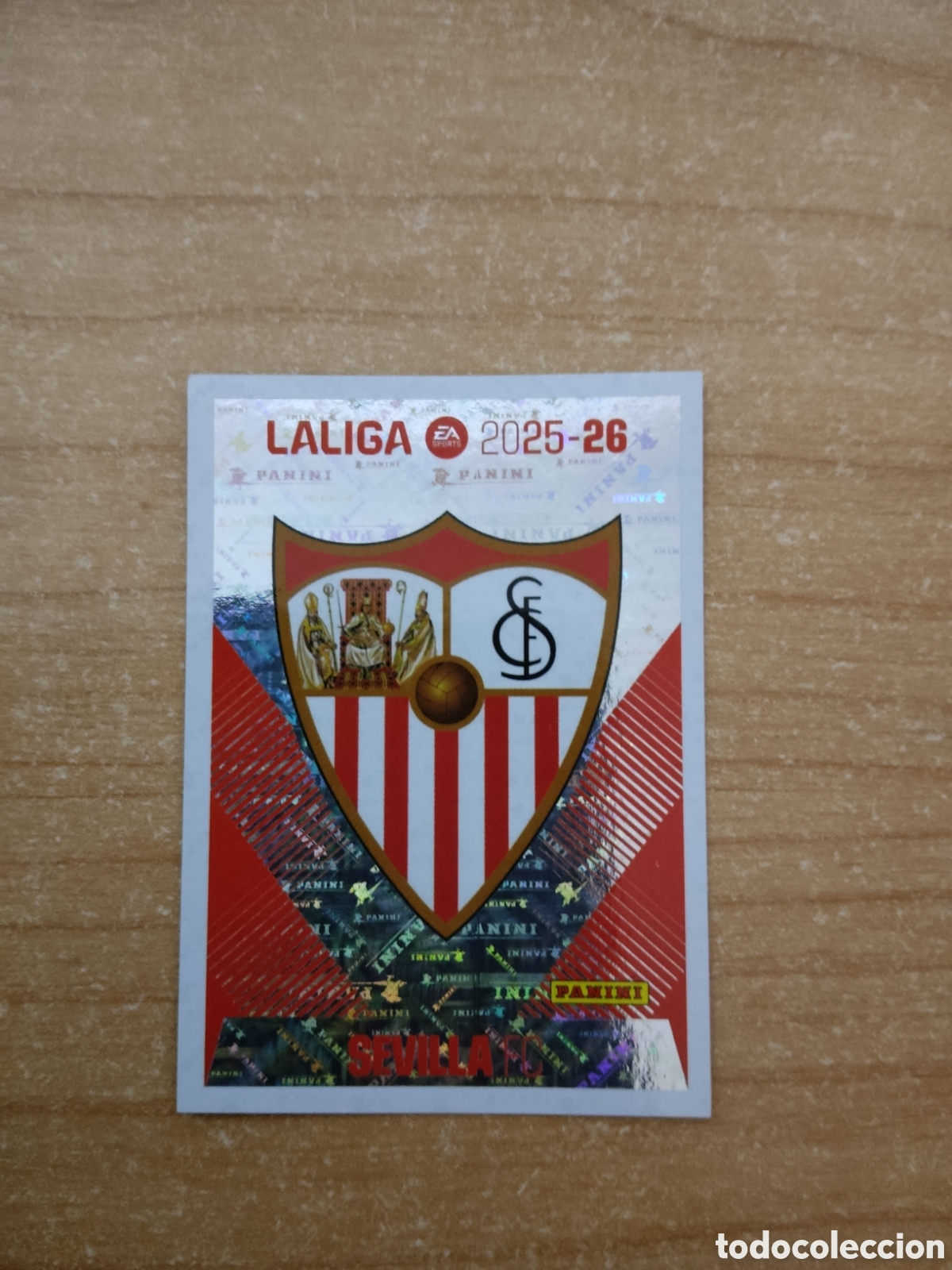 Cromos de f&uacute;tbol: 1 ESCUDO SEVILLA LIGA ESTE 2025 2026