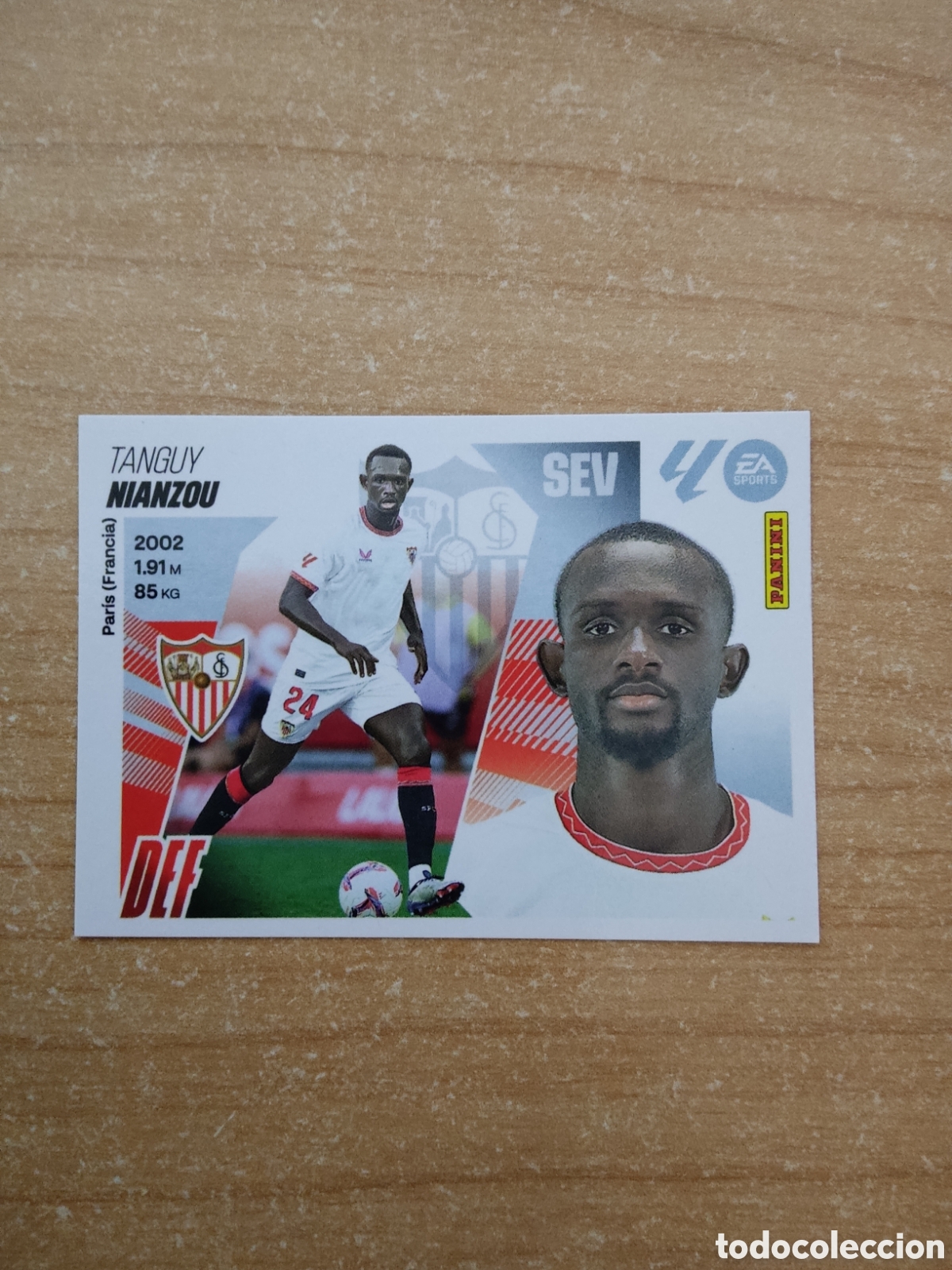 Cromos de f&uacute;tbol: 9 NIANZOU SEVILLA LIGA ESTE 2025 2026