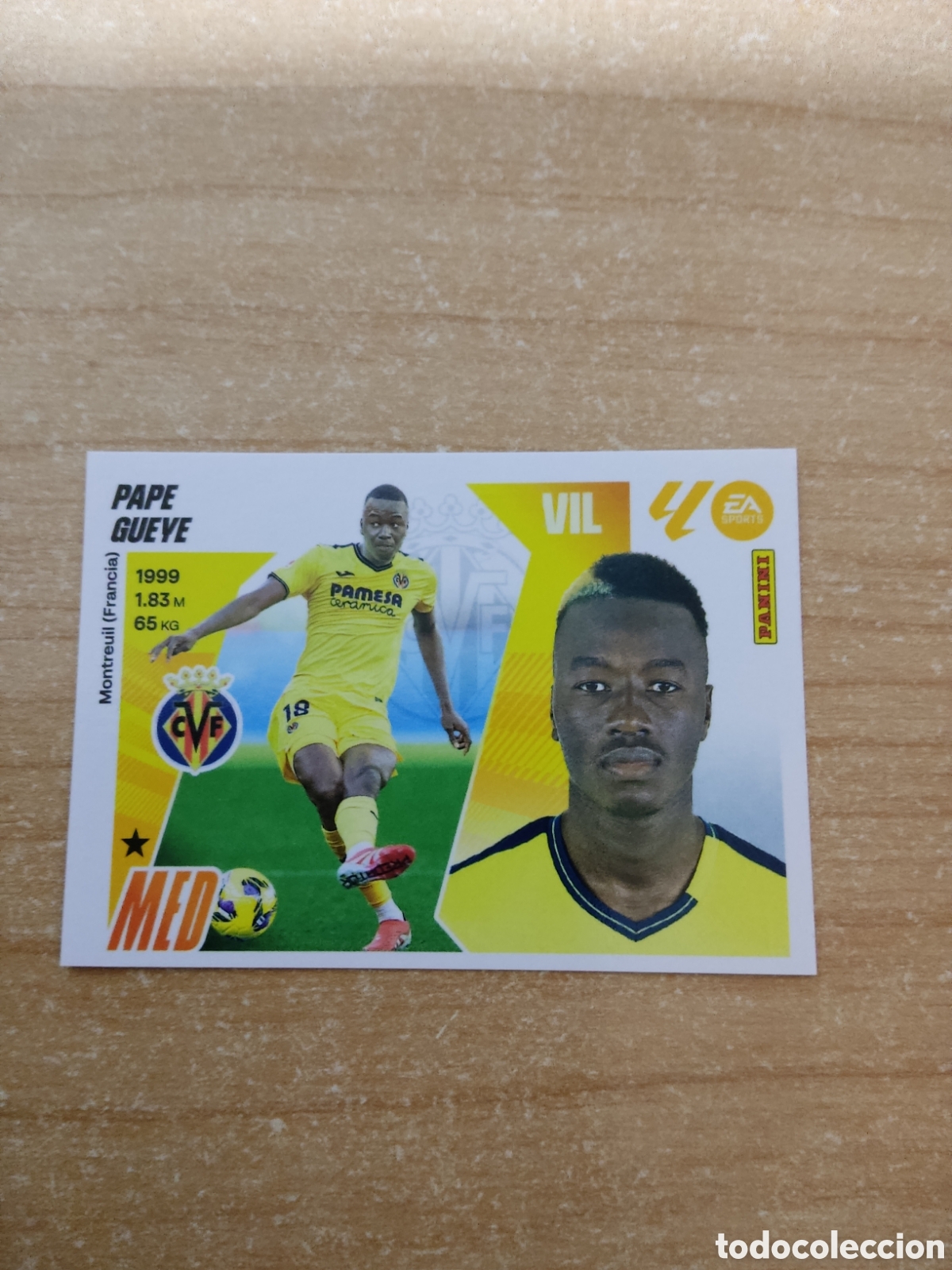 Cromos de f&uacute;tbol: 12 PAPE GUEYE VILLARREAL LIGA ESTE 2025 2026