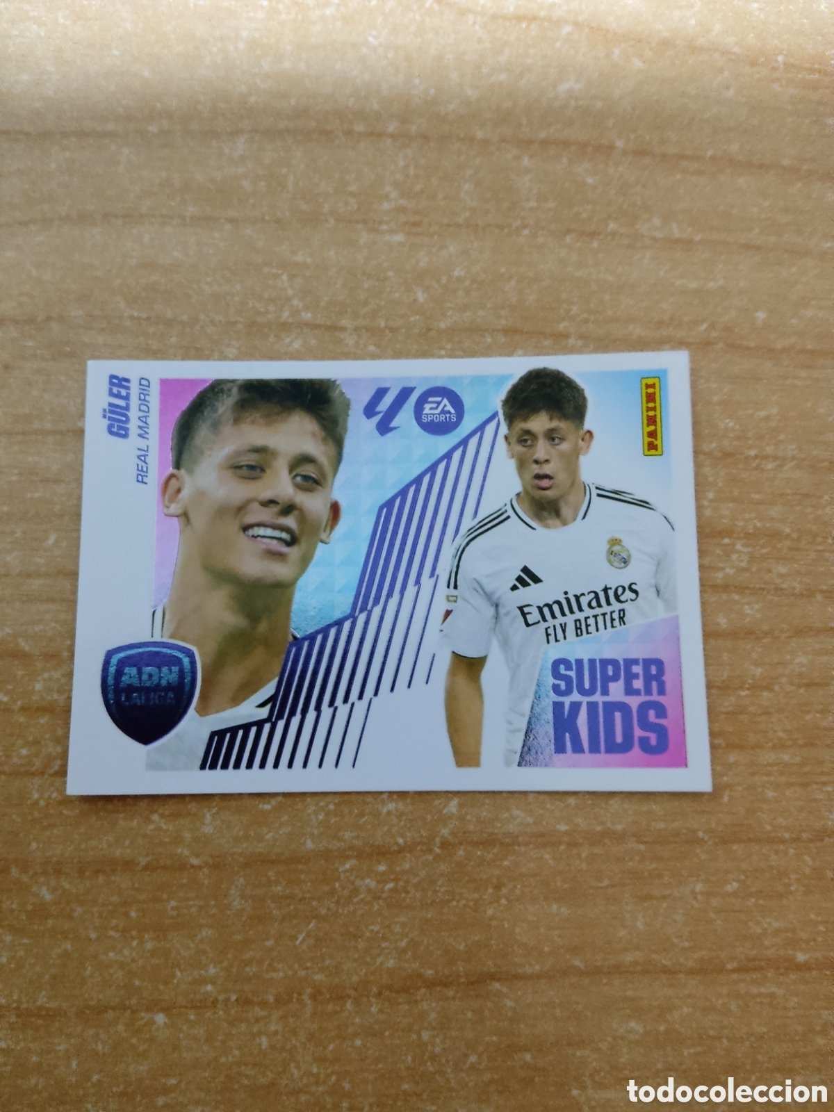 Cromos de f&uacute;tbol: 10 G&Uuml;LER REAL MADRID SUPER KIDS LIGA ESTE 2025 2026