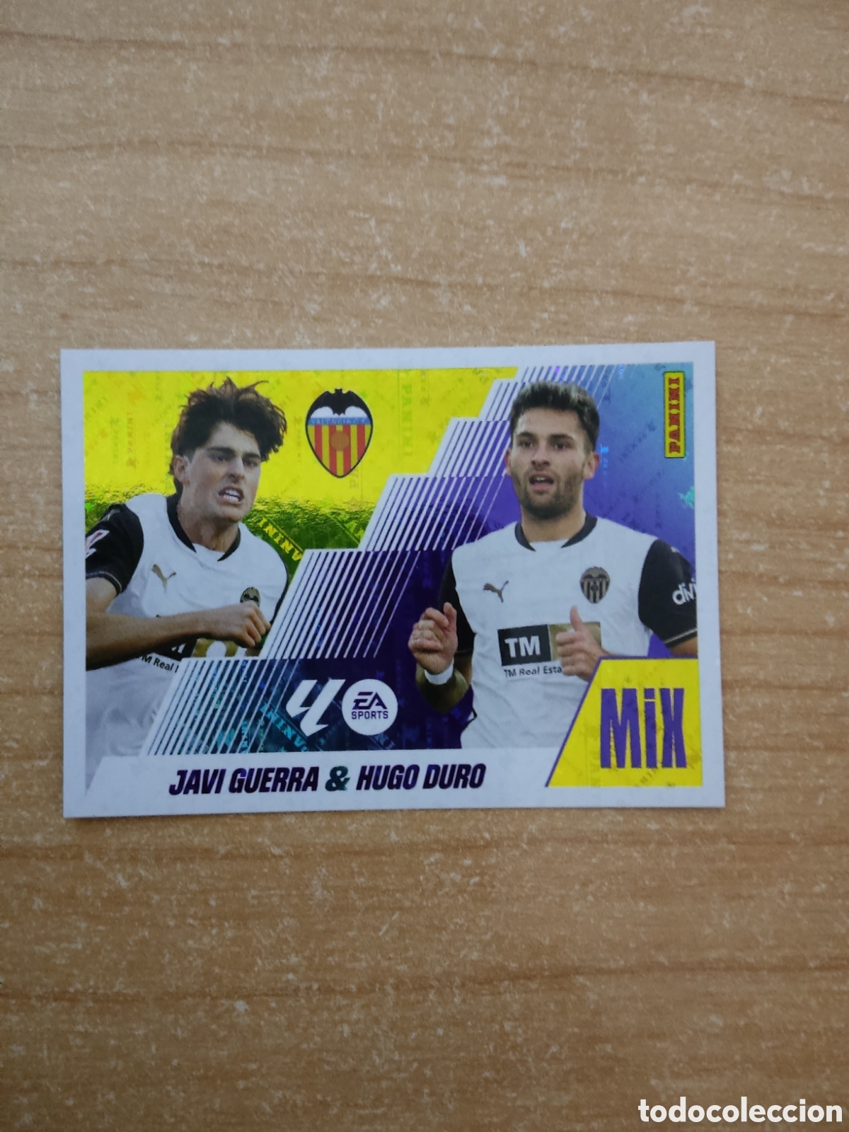 Cromos de f&uacute;tbol: 14 JAVI GUERRA Y HUGO DURO VALENCIA MIX LIGA ESTE 2025 2026