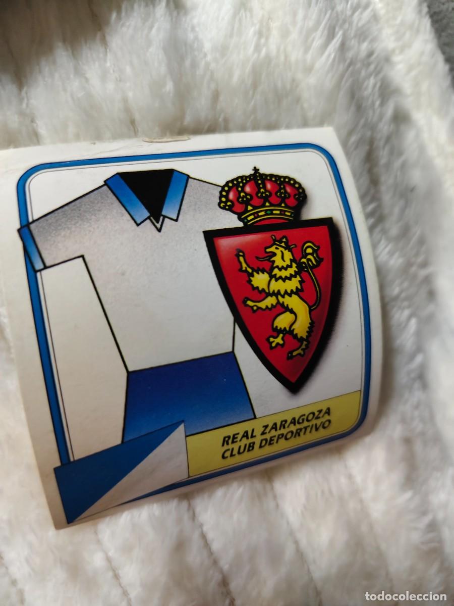 Cromos de f&uacute;tbol: EDICIONES ESTE 89 90 ESCUDO REAL ZARAGOZA 1989 1990 DESPEGADO RECUPERADO ALBUM AAQ