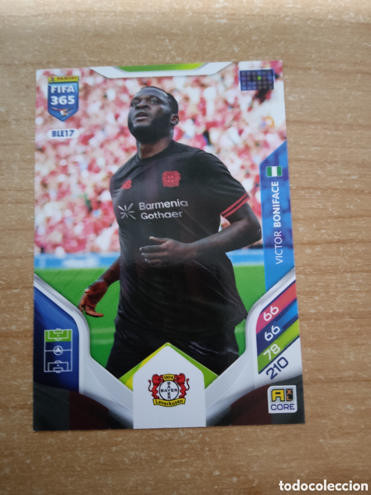 Cromos de f&uacute;tbol: 17 BONIFACE BAYER LEVERKUSEN FIFA 365 ADRENALYN 2026