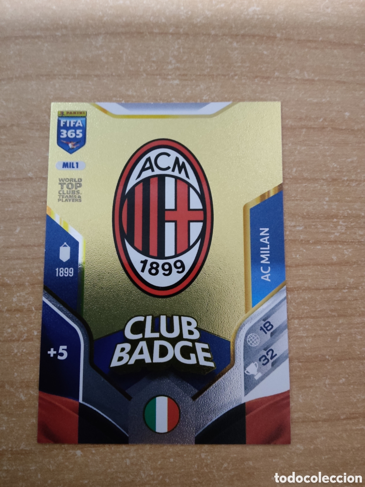 Cromos de f&uacute;tbol: 1 ESCUDO AC MILAN FIFA 365 ADRENALYN 2026