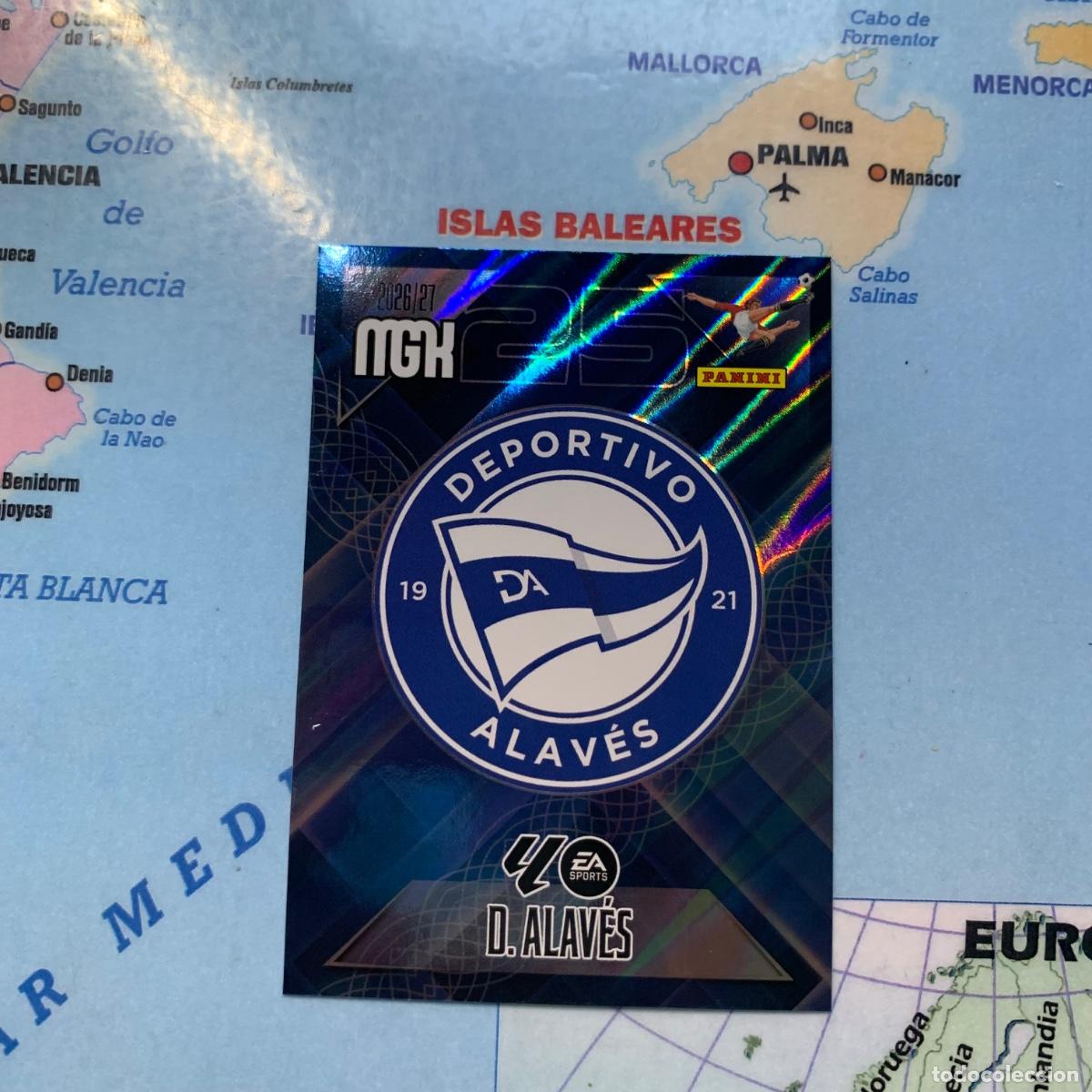 Football Stickers: Escudo del Alav&eacute;s n&uacute;mero 19 megacracks 26-27 2026-2027