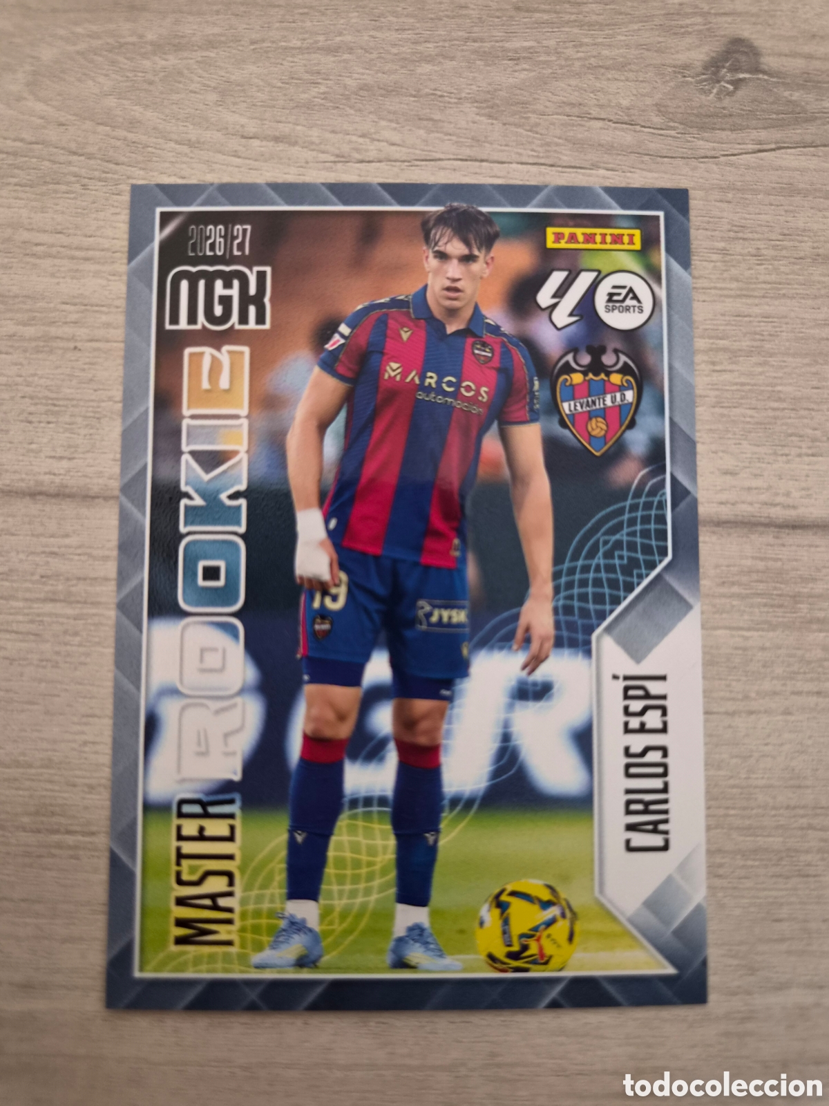 Cromos de f&uacute;tbol: N&deg;408 Master Rookie Carlos Espi Megacracks 26/27