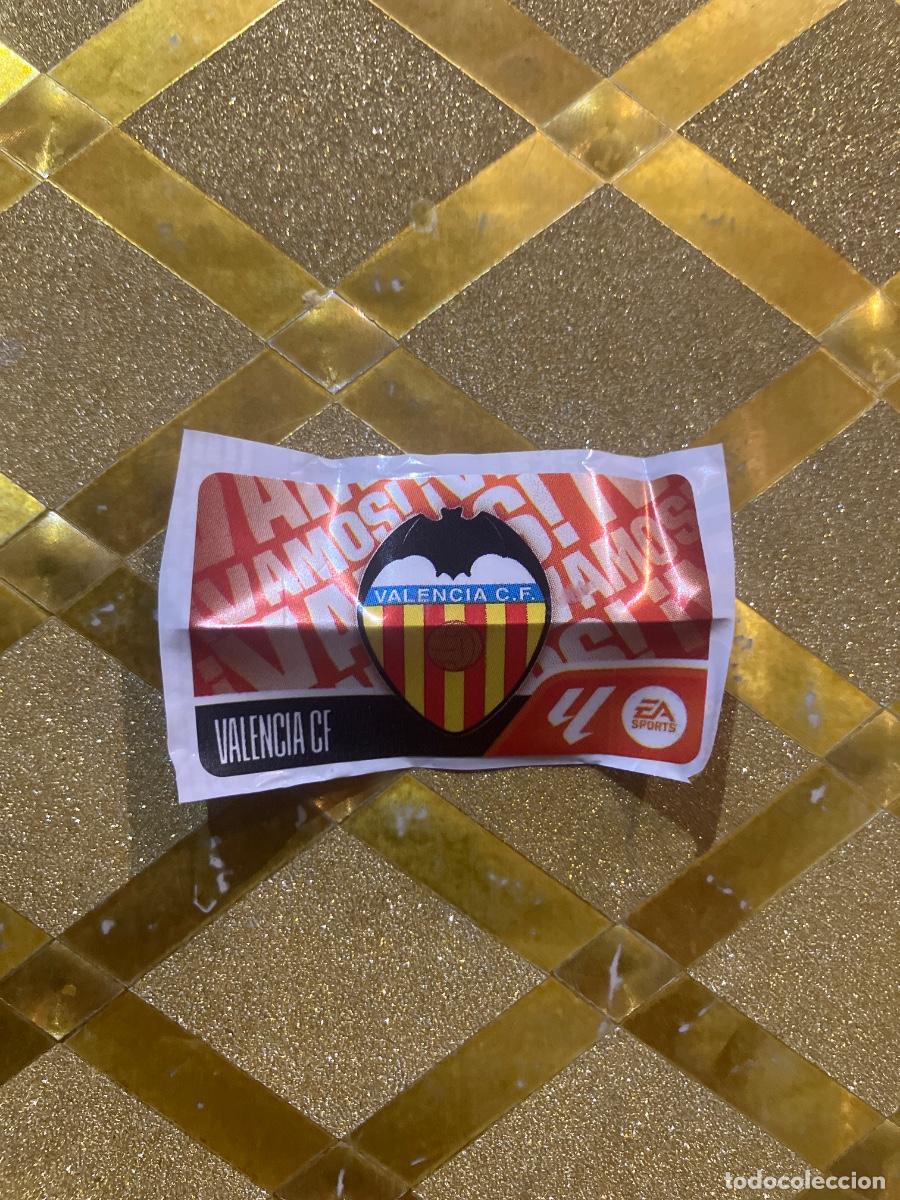Cartes &agrave; collectionner de Football: CROMO DE FUTBOL ESCUDO VALENCIA &iexcl;VAMOS ! CHICLE LIGA 2026 2027 PANINI !