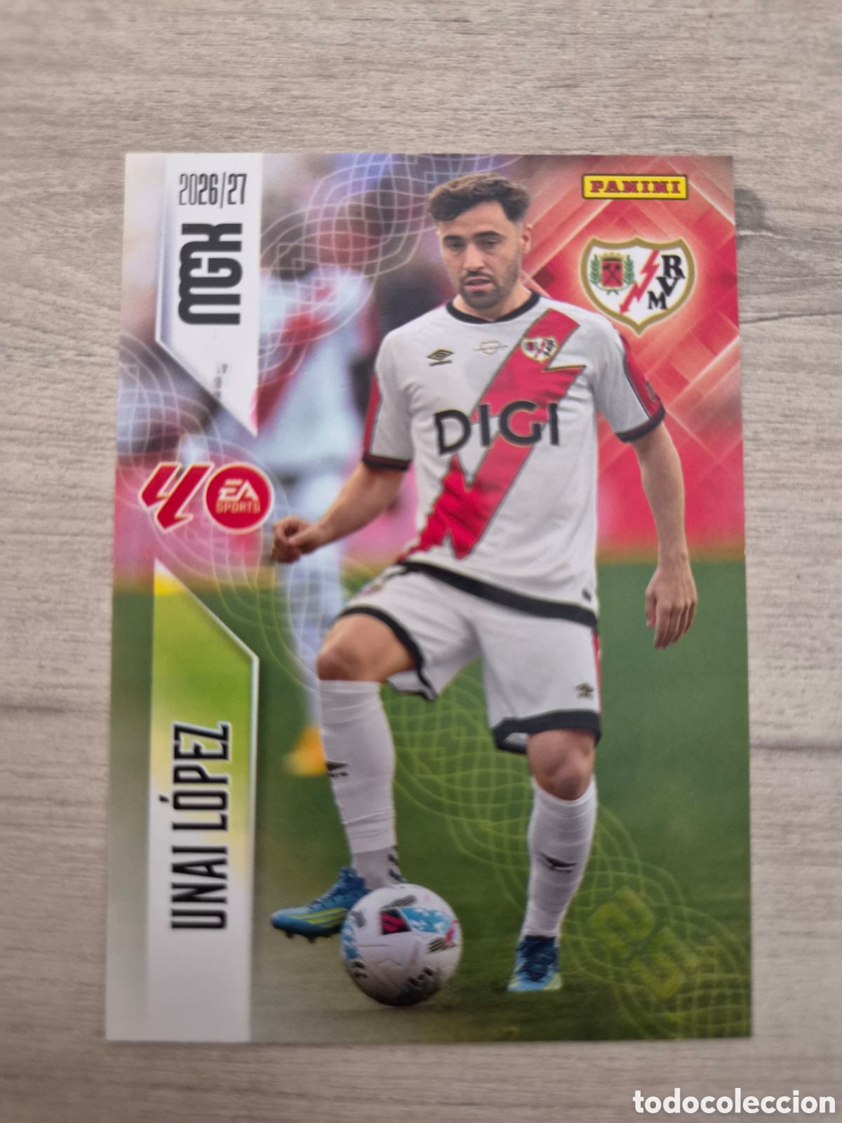 Football Stickers: N&deg;301 Rayo Vallecano Unai Lopez Megacracks 26/27