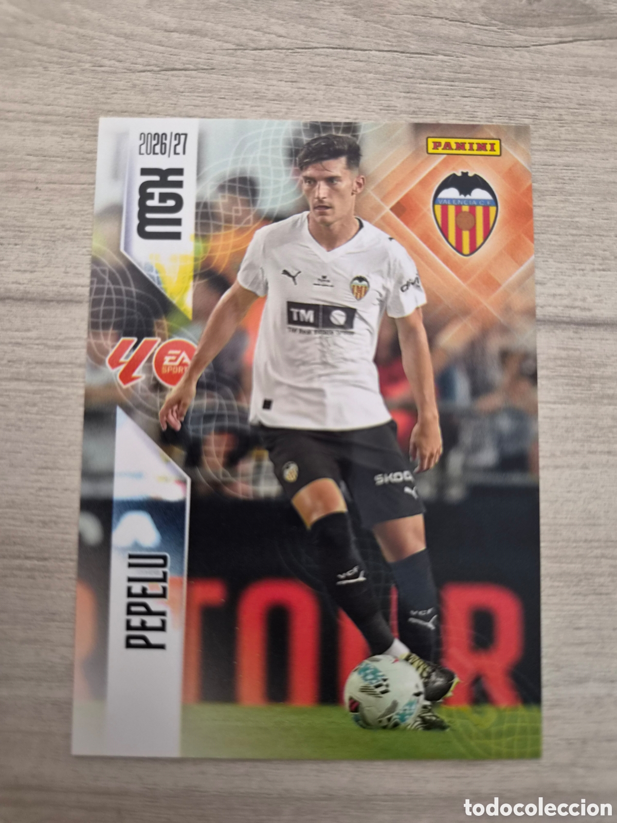Cromos de f&uacute;tbol: N&deg;352 Valencia Pepelu Megacracks 26/27