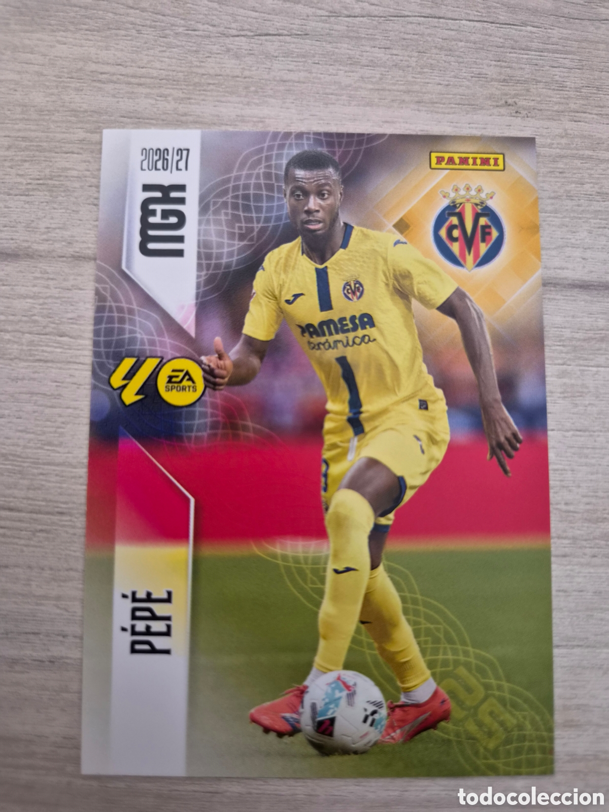 Cromos de f&uacute;tbol: N&deg;375 Villarreal Pepe Megacracks 26/27