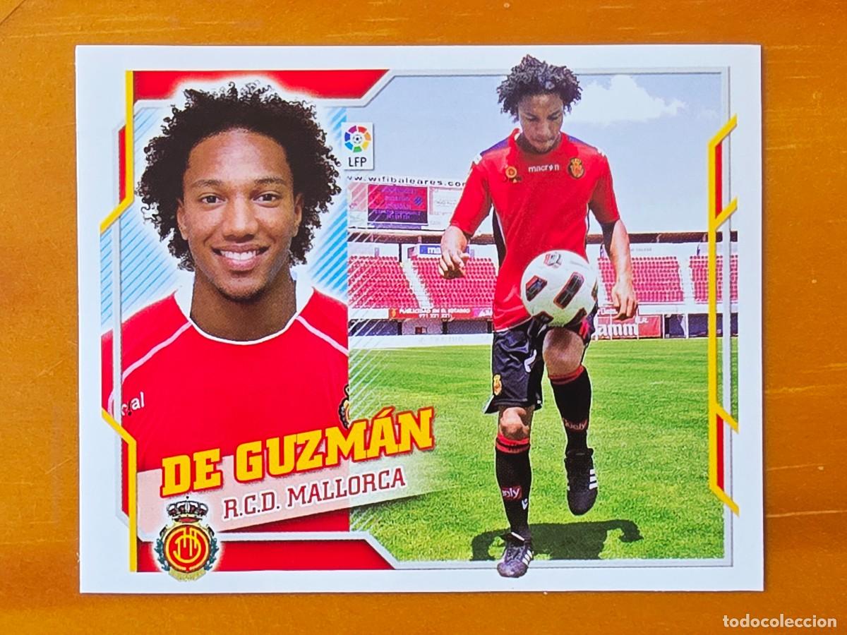 Football Stickers: 8 B De Guzm&aacute;n, RCD Mallorca, Coloca, Panini Ediciones Liga Este 2010 2011 10 11