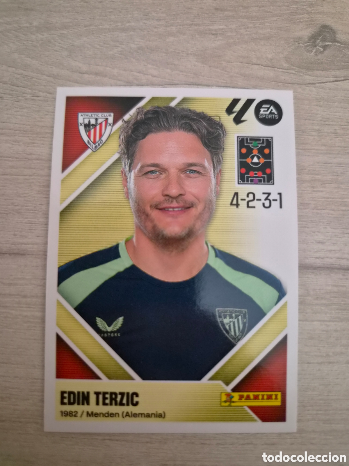 Cromos de f&uacute;tbol: N&deg;2 Athletic de Bilbao Edin Terzic Liga Este 26/27