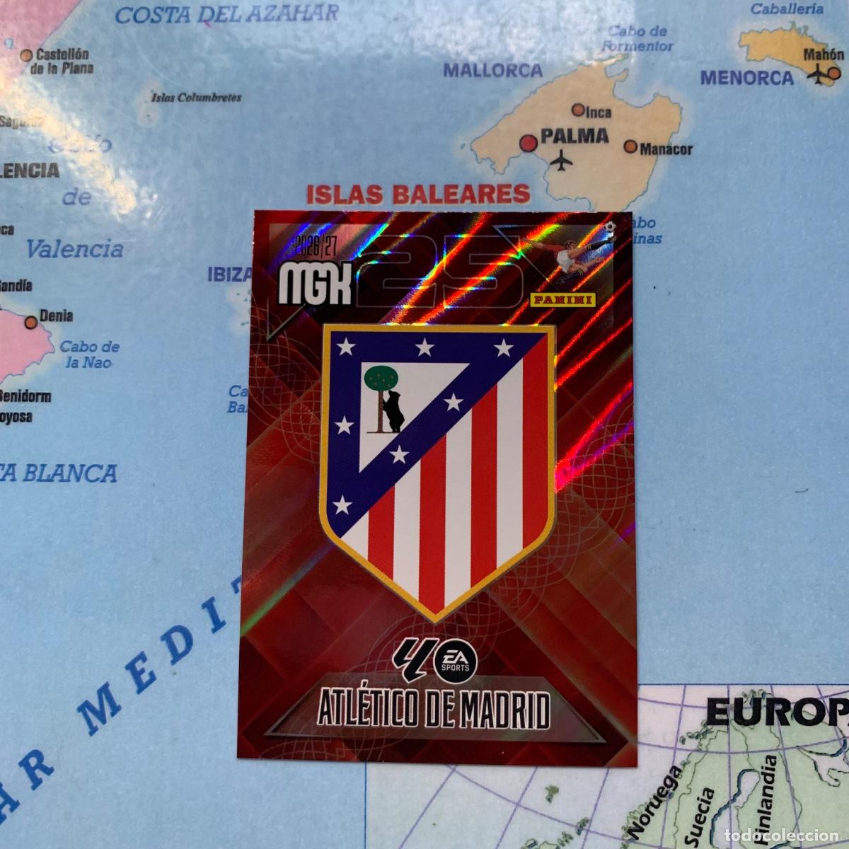 Cromos de f&uacute;tbol: Escudo del Atl&eacute;tico de Madrid n&uacute;mero 55 megacracks 26-27 2026-2027