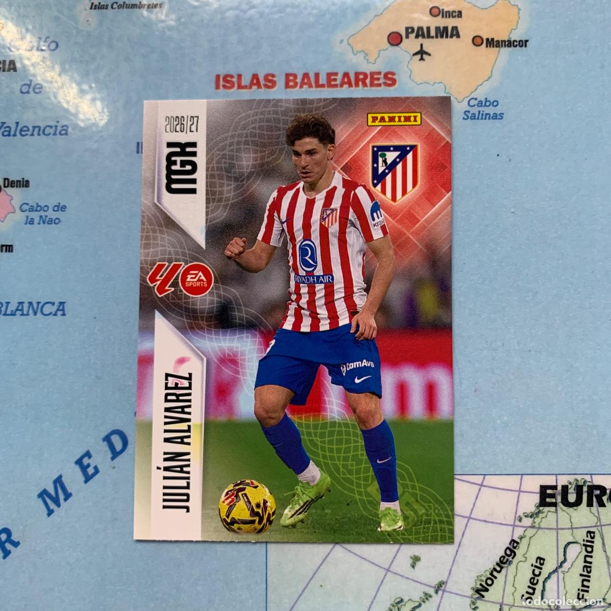 Cromos de f&uacute;tbol: Julian &Aacute;lvarez n&uacute;mero 71 del Atl&eacute;tico de Madrid megacracks 26-27 2026-2027
