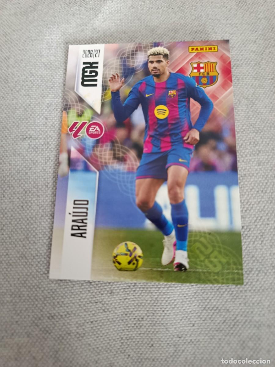 Cartes &agrave; collectionner de Football: Megacracks 26/27. 80- Ara&uacute;jo. Barcelona.