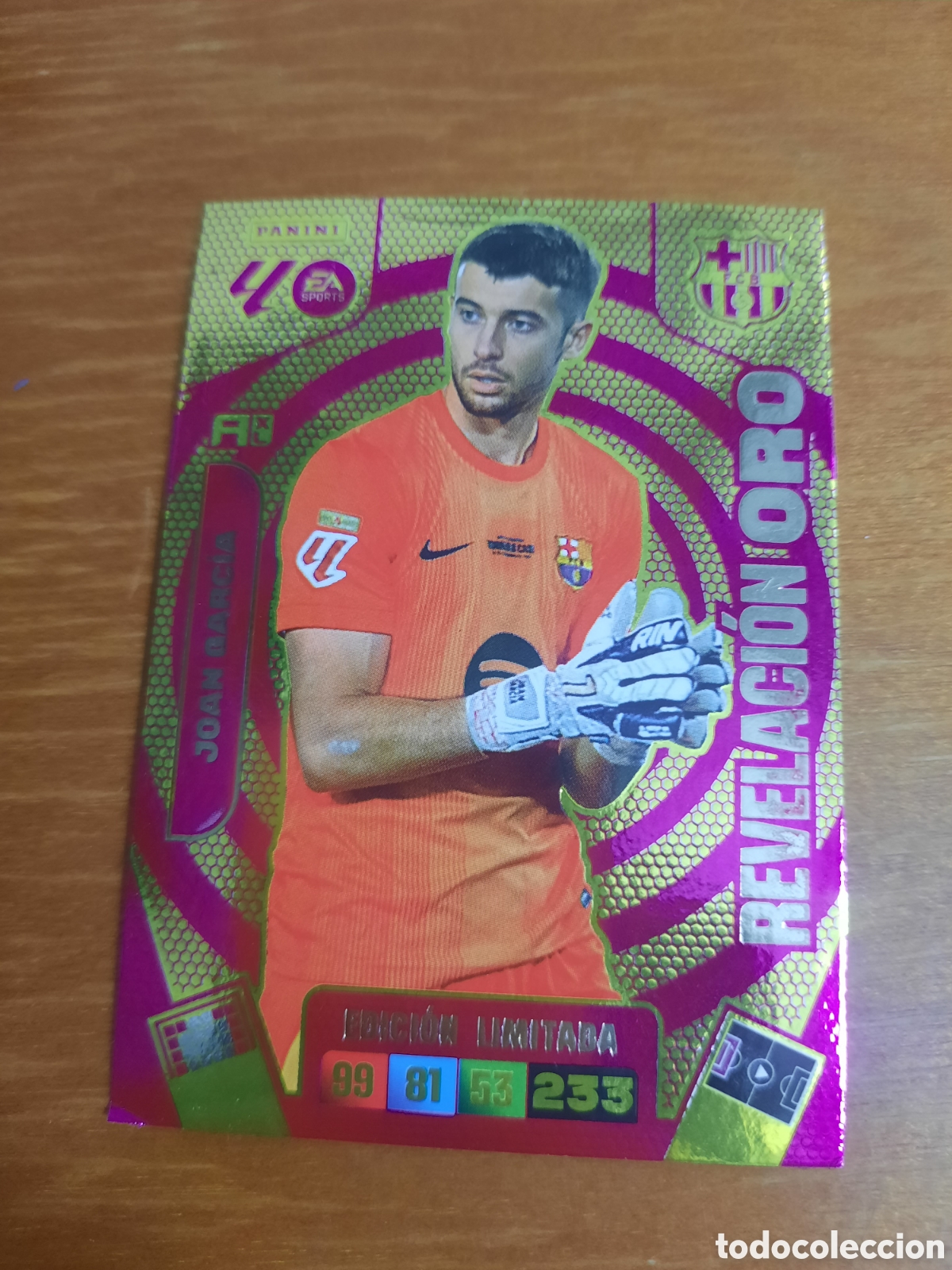 Cartes &agrave; collectionner de Football: JOAN GARC&Iacute;A Revelaci&oacute;n Oro Edici&oacute;n Limitada Adrenalyn XL 2023-24