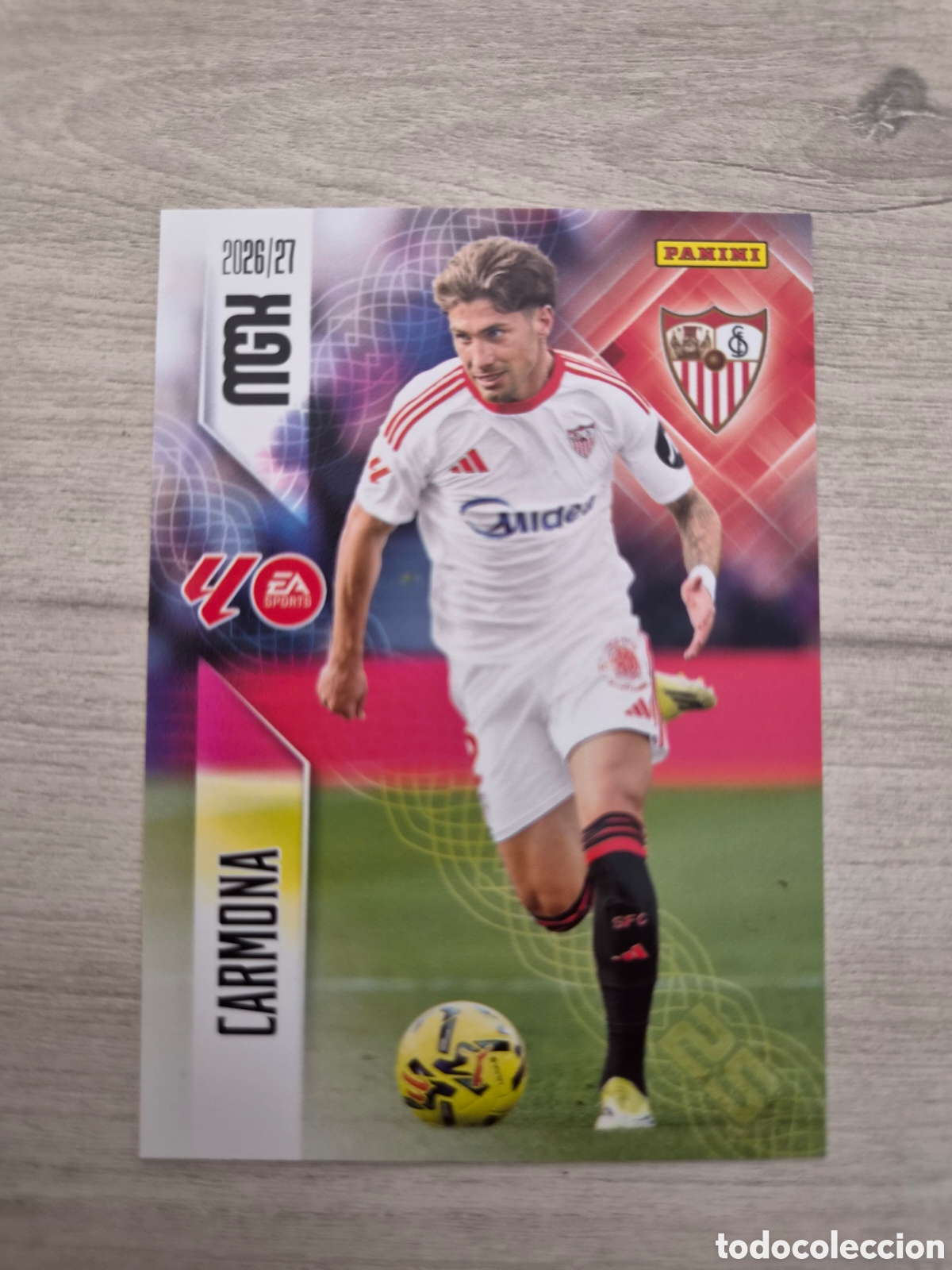 Cromos de f&uacute;tbol: N&deg;328 Sevilla Carmona Megacracks 26/27