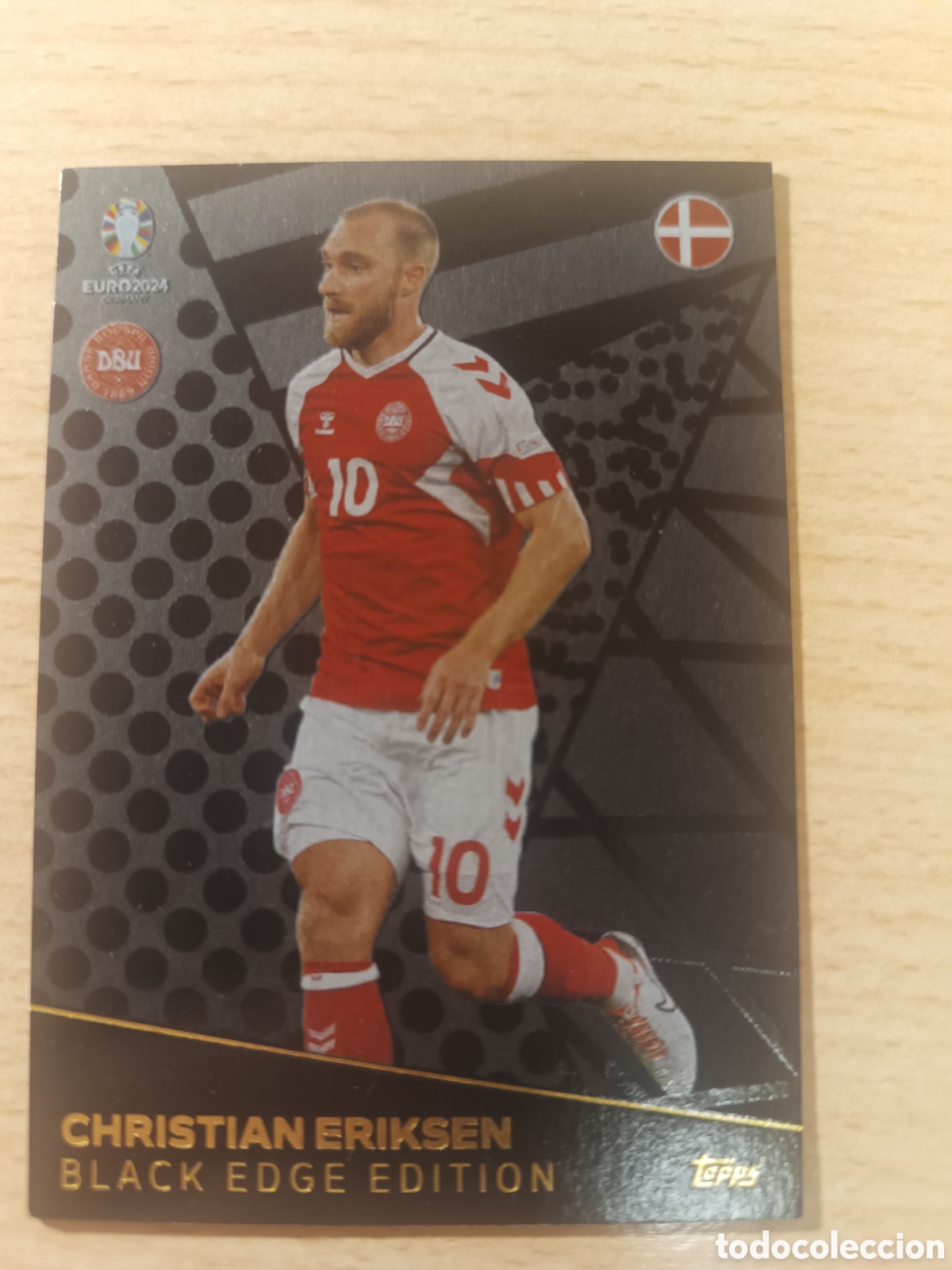 Cartes &agrave; collectionner de Football: BE 2 BE2 CHRISTIAN ERIKSEN DINAMARCA BLACK EDGE EDITON MATCH ATTAX UEFA EURO GERMANY 2024 TOPPS 24