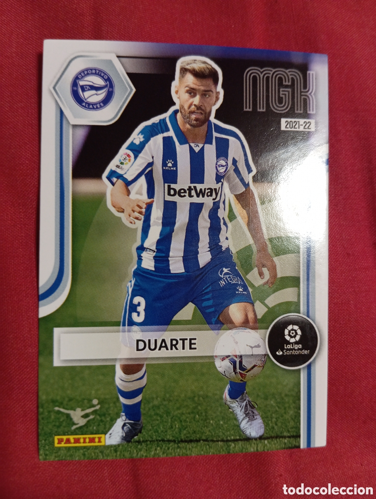 Figurine di Calcio: Duarte Alav&eacute;s n&deg;9 / PANINI MEGACRACKS 2021/2022